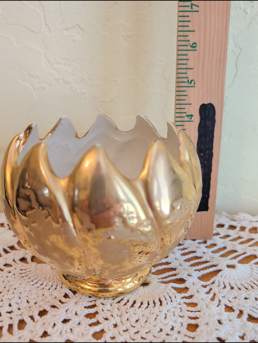 Gold Ceramic Decorative Vase and Bowl Set - Picture 12 of 13